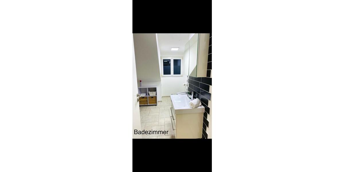 Dachgeschoßwohnung Lenting - 2 Zimmer, 60 m&sup2;, 975&euro; | Angebot:24750838