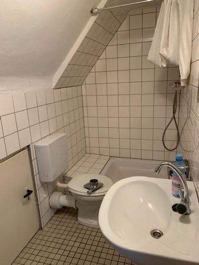 Etagenwohnung Saarbrücken St Johann - 2 Zimmer, 70 m&sup2;, 560&euro; | Angebot:24377482