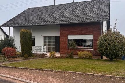 Wohnung Beckingen - 3 Zimmer, 100 m&sup2;, 900&euro; | Angebot:24803685