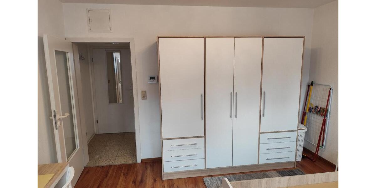 Etagenwohnung Emden - 1 Zimmer, 30 m&sup2;, 430&euro; | Angebot:26121364