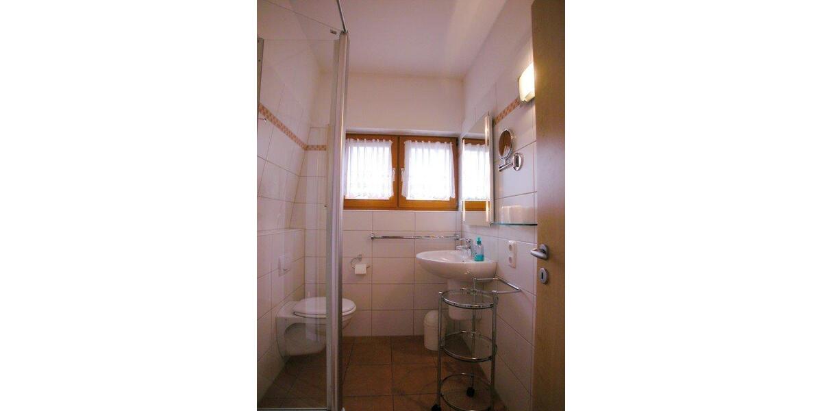 Wohnen auf Zeit Bad Lippspringe - 2 Zimmer, 55 m&sup2;, 695&euro; | Angebot:25979910