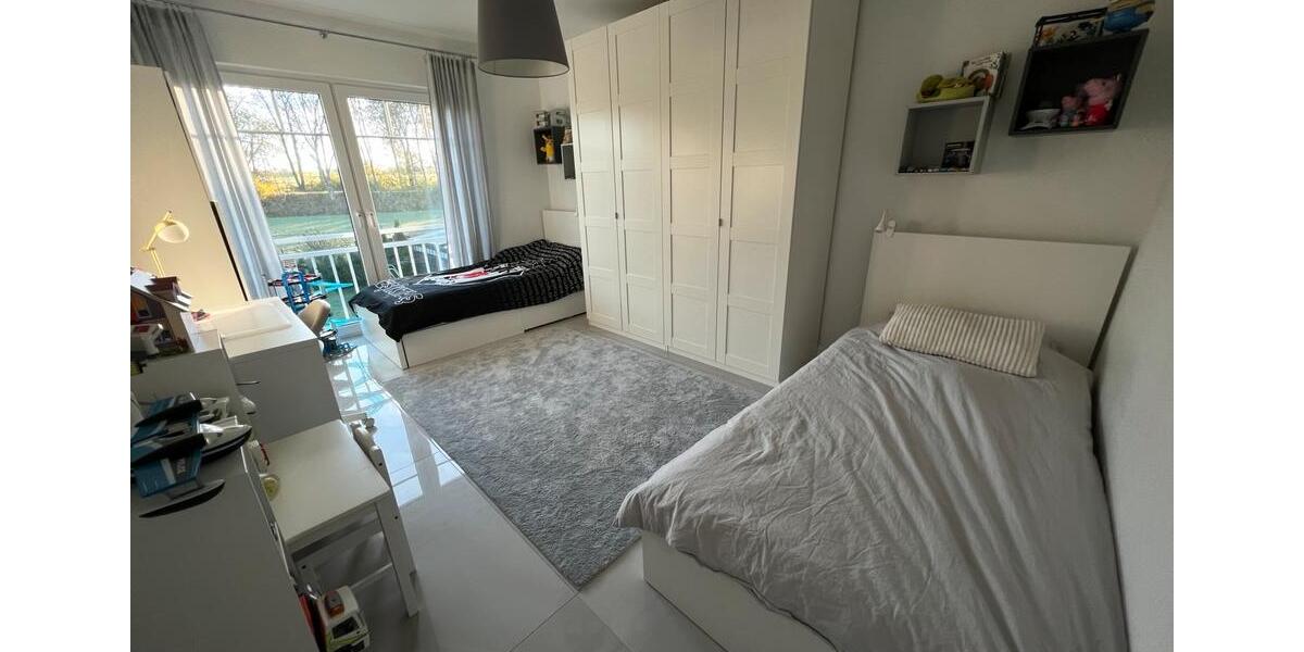 Doppelhaushälfte Bergkamen - 6 Zimmer, 140 m&sup2;, 2.500&euro; | Angebot:24679066