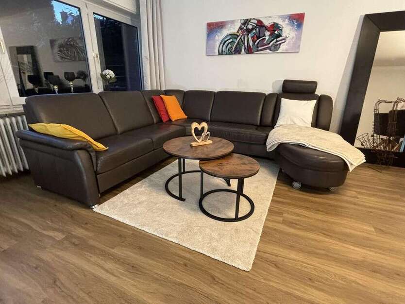 Wohnung zum Mieten in Neuss 1.210 € 80 m²