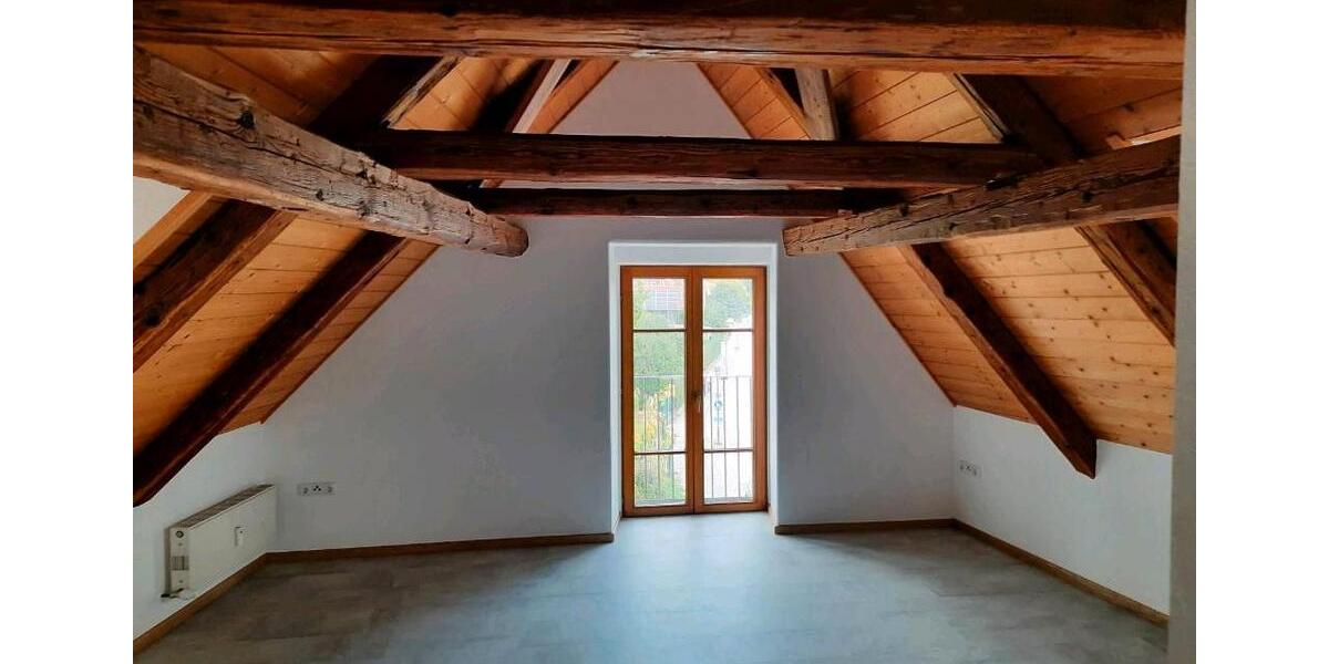 Dachgeschoßwohnung Kallmünz - 2 Zimmer, 65 m&sup2;, 880&euro; | Angebot:26561790
