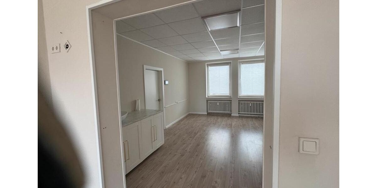 Gewerbeobjekt Kamp-Lintfort Lintfort - 750&euro; | Angebot:26055008
