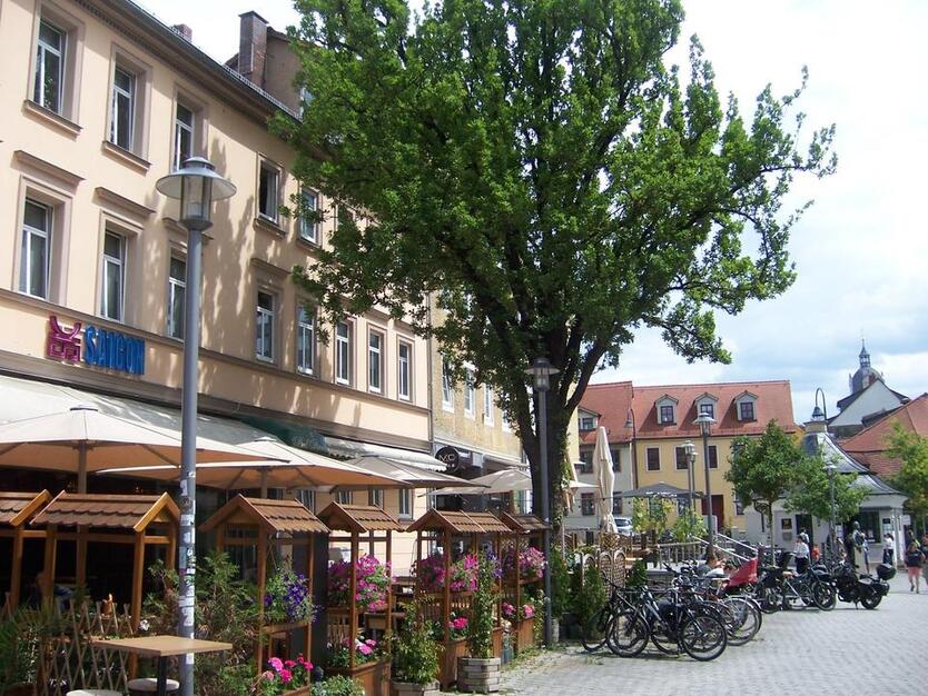 Zetrum JENA WG Zimmer - ALTSTADT zimmer