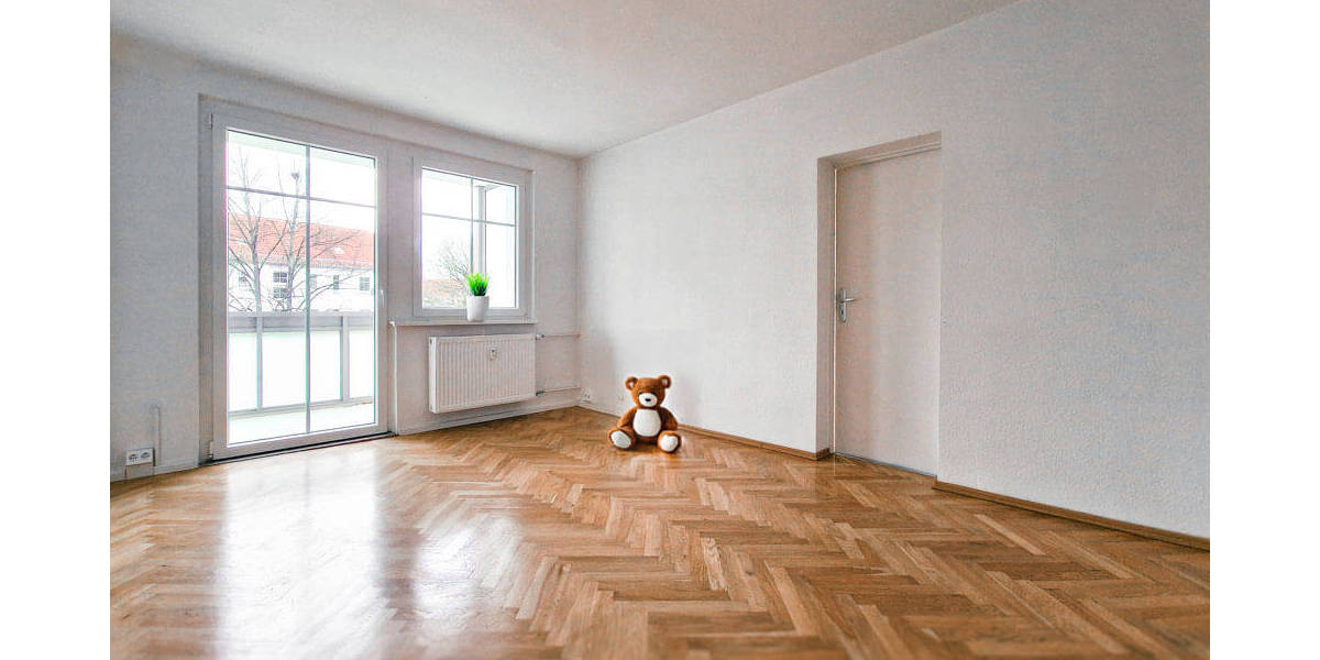 Etagenwohnung Zwickau Eckersbach - 2 Zimmer, 48 m&sup2;, 360&euro; | Angebot:26155441