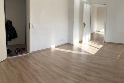 Wohnung Querfurt - 3 Zimmer, 62 m&sup2;, 425&euro; | Angebot:26635225