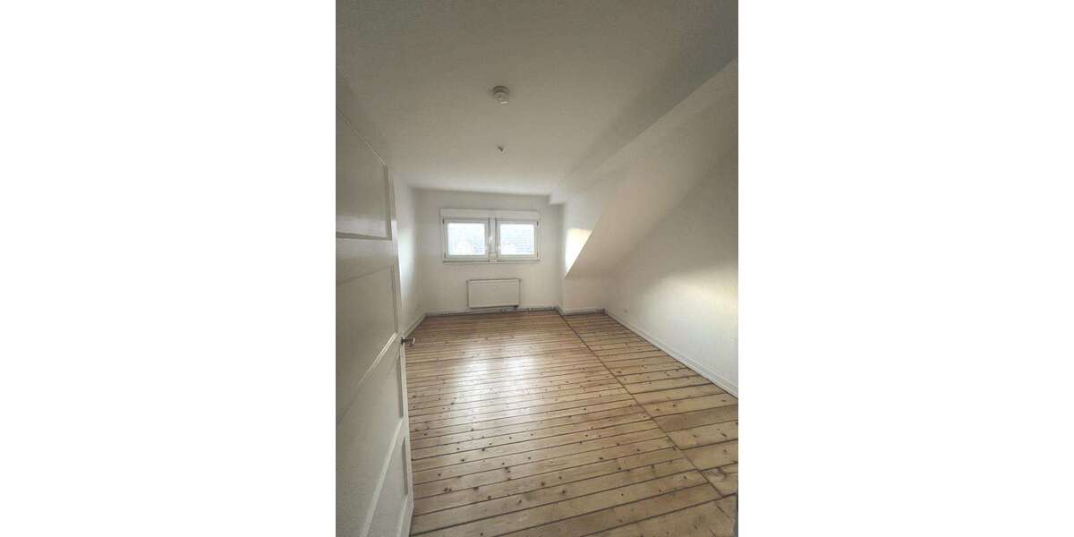 Etagenwohnung Karlsruhe Südstadt - 4 Zimmer, 88 m&sup2;, 950&euro; | Angebot:26168527