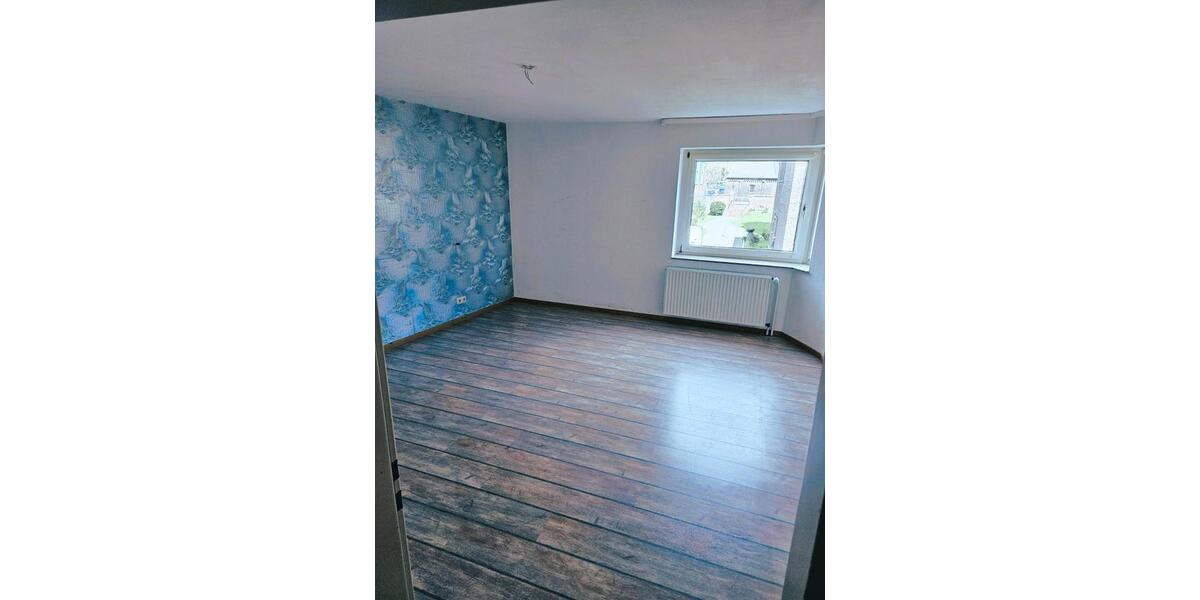 Etagenwohnung Gelsenkirchen - 2 Zimmer, 79 m&sup2;, 520&euro; | Angebot:26489440