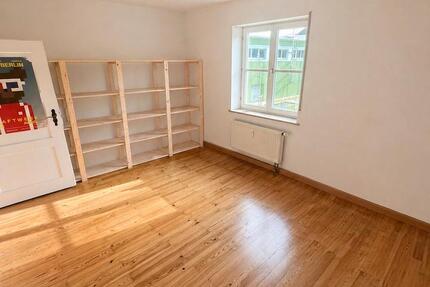 Wohnen auf Zeit Ingolstadt Münchener Straße - 2 Zimmer, 90 m&sup2;, 670&euro; | Angebot:26357256