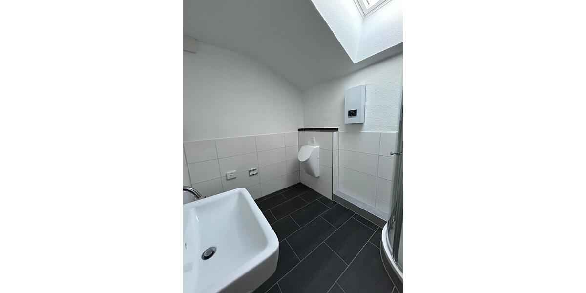 Etagenwohnung Büren - 3 Zimmer, 96 m&sup2;, 650&euro; | Angebot:25866537