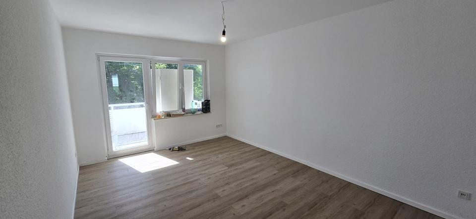 Kernsanierte Mietwohnung mit eigenem Balkon!