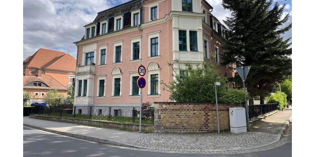 Etagenwohnung Radebeul - 2 Zimmer, 52 m&sup2;, 550&euro; | Angebot:26186806