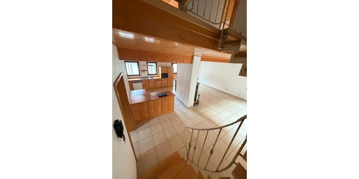 Gepflegtes Einfamilienhaus mit 3 Garagen in Mannheim-Käfertal 4 zimmer