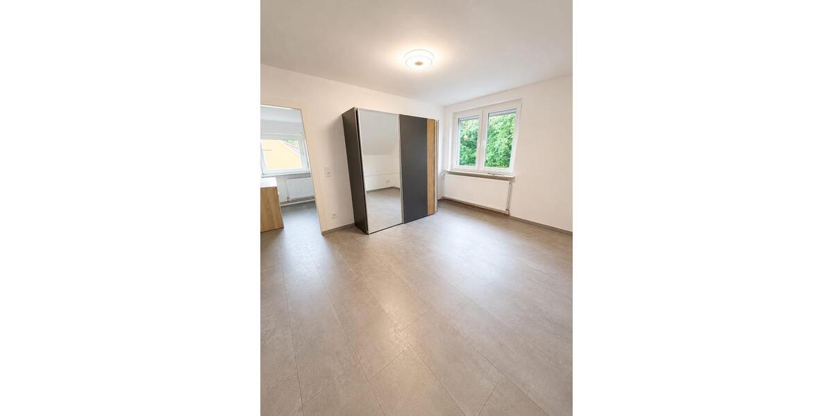 Dachgeschoßwohnung Celle Neustadt/Heese - 4 Zimmer, 75 m&sup2;, 800&euro; | Angebot:26701427