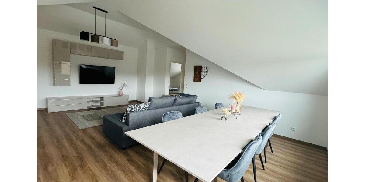 Dachgeschoßwohnung Braunfels - 3 Zimmer, 120 m&sup2;, 2.790&euro; | Angebot:26420245