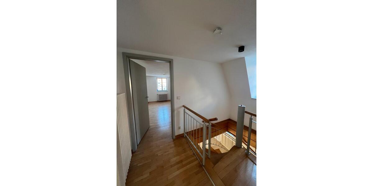 Maisonettenwohnung Erfurt - 3 Zimmer, 94 m&sup2;, 1.222&euro; | Angebot:25650533