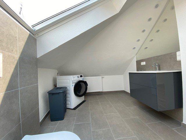 Dachgeschoßwohnung Eppstein - 2 Zimmer, 91 m&sup2;, 960&euro; | Angebot:26262327