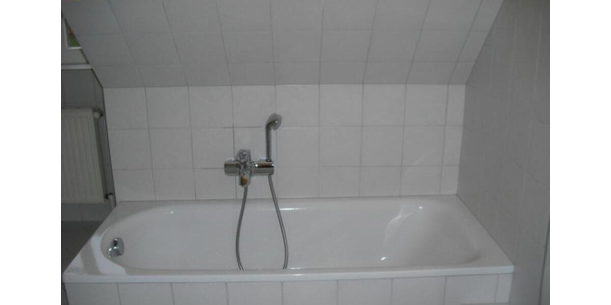 Doppelhaushälfte Husum - 4 Zimmer, 100 m&sup2;, 1.400&euro; | Angebot:24118106