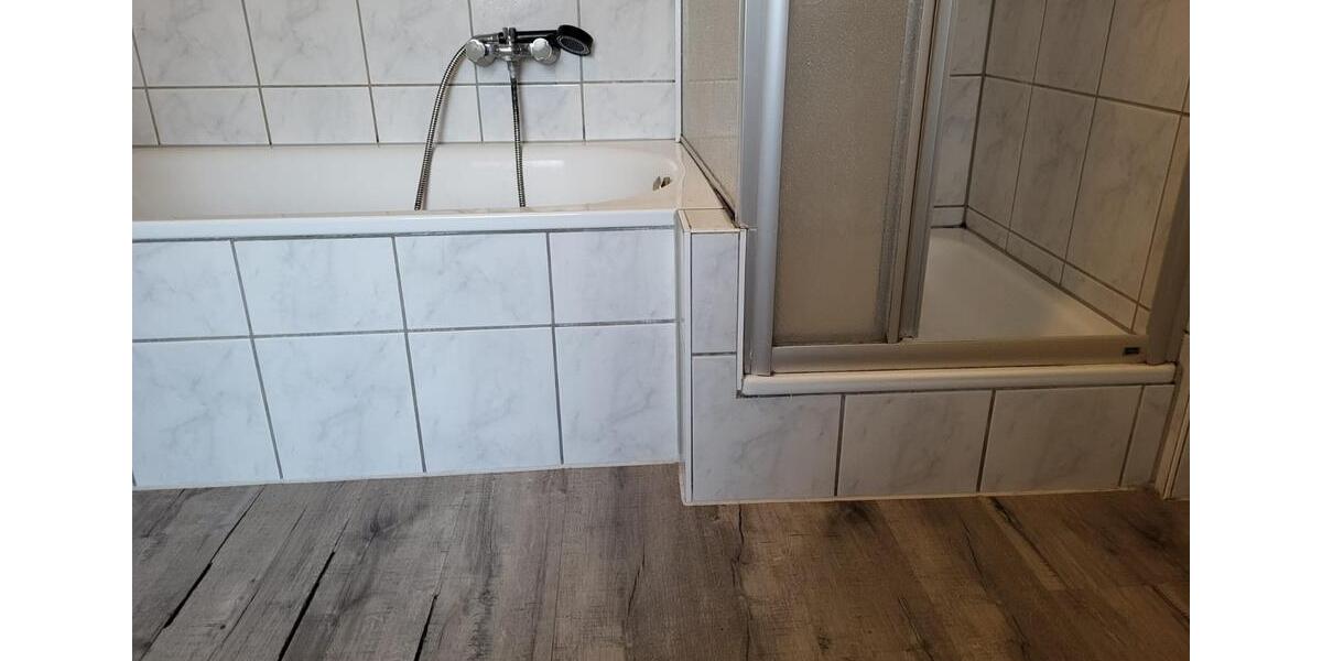 Etagenwohnung Bottrop - 3 Zimmer, 80 m&sup2;, 495&euro; | Angebot:24562630