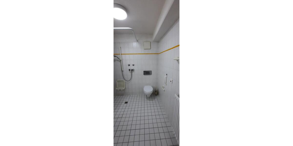 Etagenwohnung Essen Stadtbezirk II - 1 Zimmer, 32 m&sup2;, 490&euro; | Angebot:24739651