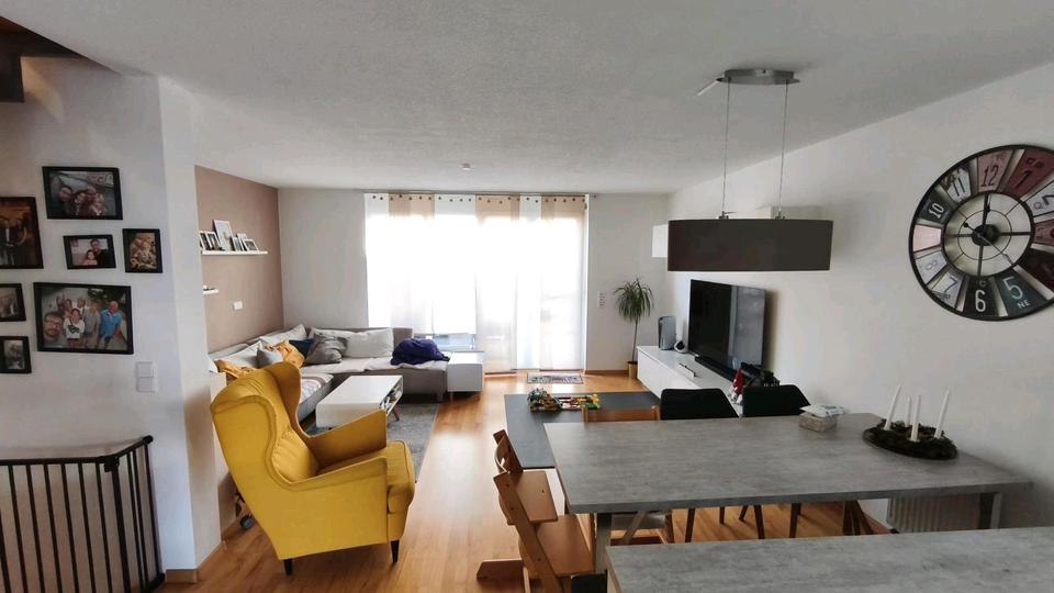 Maisonettenwohnung Schwaikheim - 5 Zimmer, 94 m&sup2;, 2.130&euro; | Angebot:25838318