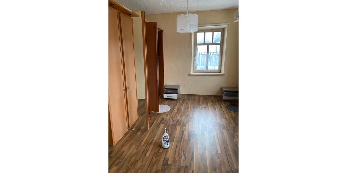 Etagenwohnung Selb - 2 Zimmer, 34 m&sup2;, 395&euro; | Angebot:24653216