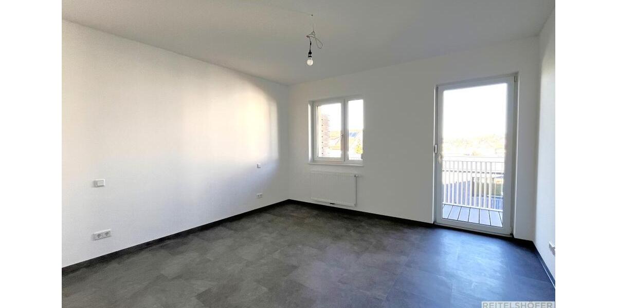 Etagenwohnung Ansbach - 2 Zimmer, 71 m&sup2;, 900&euro; | Angebot:24252327