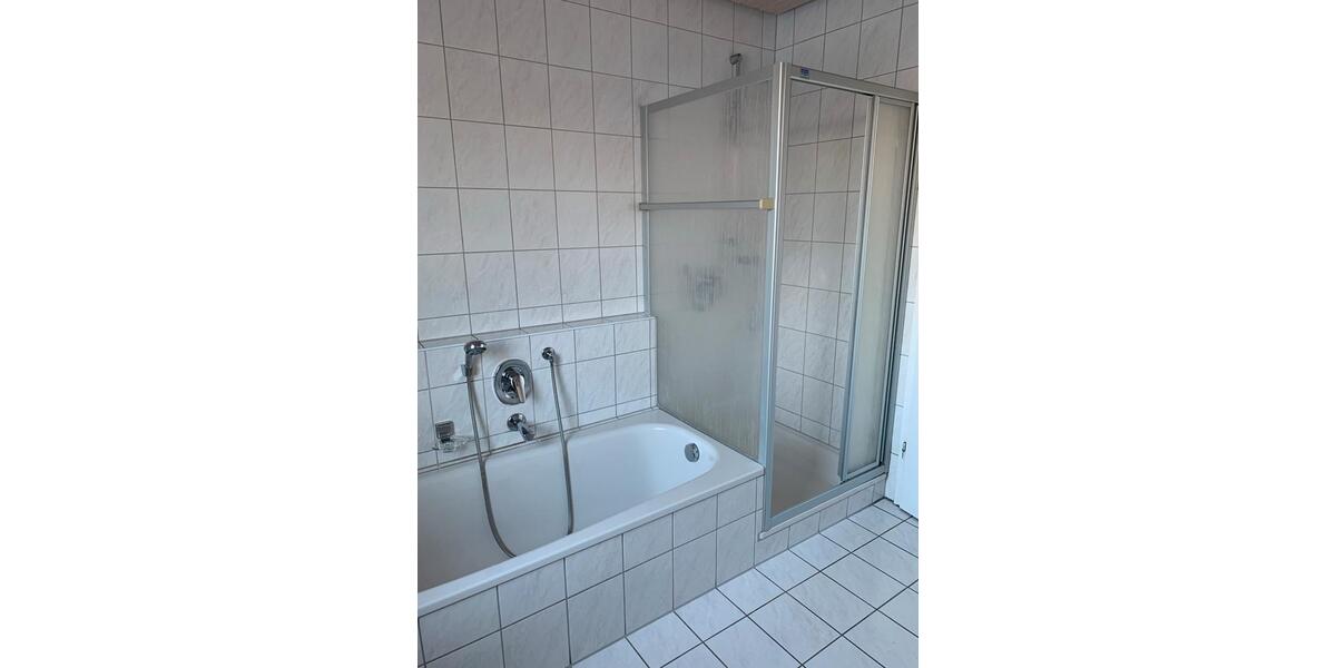 Terrassenwohnung Schlüsselfeld - 3 Zimmer, 93 m&sup2;, 930&euro; | Angebot:26222508