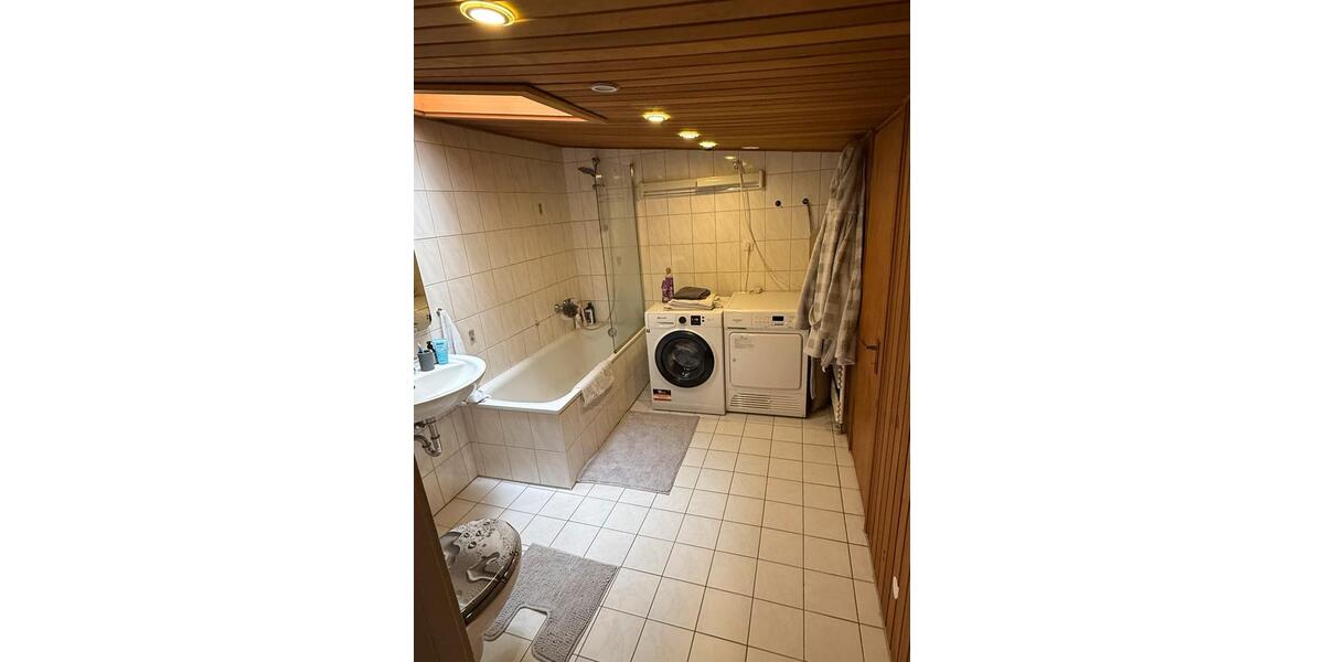 Etagenwohnung Wachtberg - 2 Zimmer, 65 m&sup2;, 850&euro; | Angebot:26650143