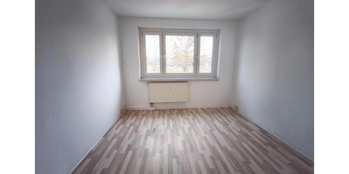 Etagenwohnung Sangerhausen - 4 Zimmer, 72 m&sup2;, 447&euro; | Angebot:25374488