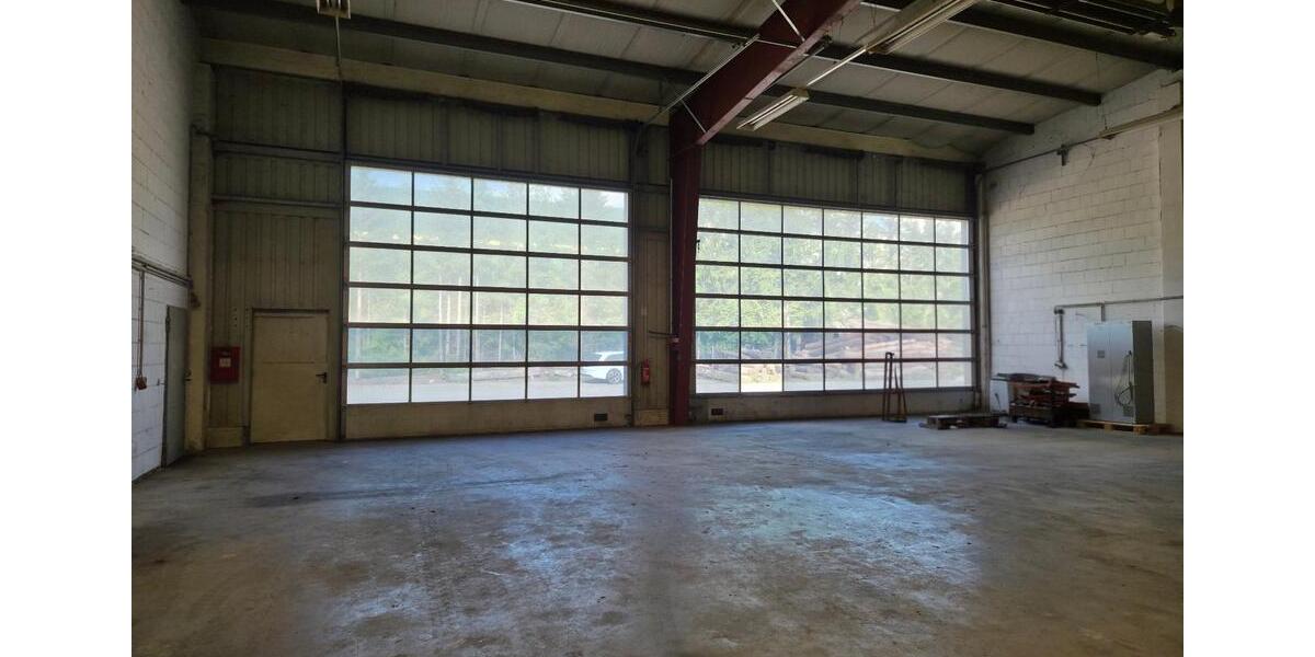 Gewerbehalle im Indurstriegebiet Triptis zimmer