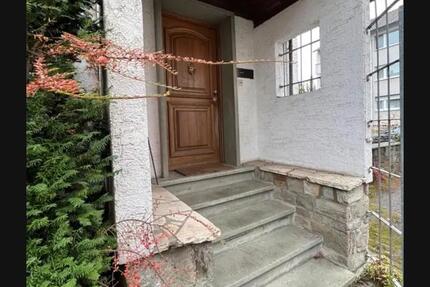 Helle 6-Zimmer Maisonette-Mietwohnung mit Balkon in Mainz-Kastel 6 zimmer