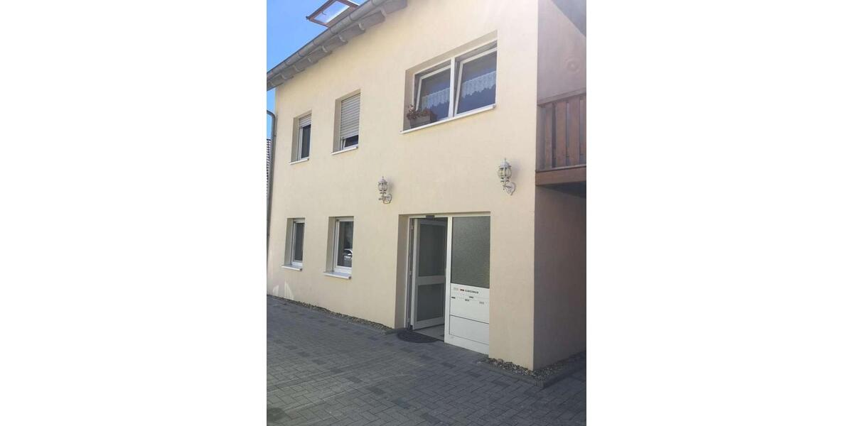 Etagenwohnung Kirchardt - 4 Zimmer, 94 m&sup2;, 850&euro; | Angebot:26532467