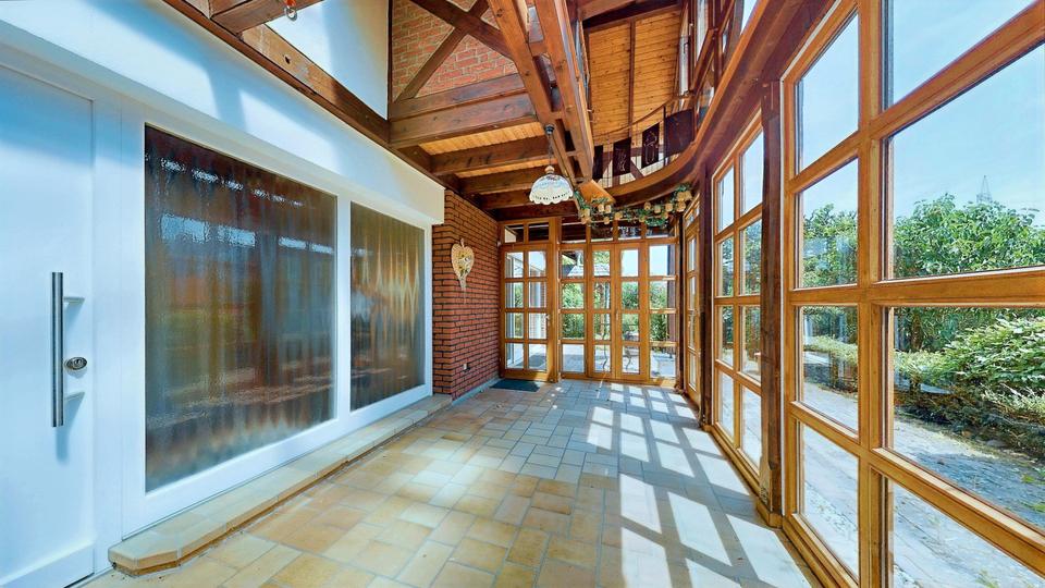 Einfamilienhaus Alfter - 8 Zimmer, 220 m&sup2;, 2.500&euro; | Angebot:26084659
