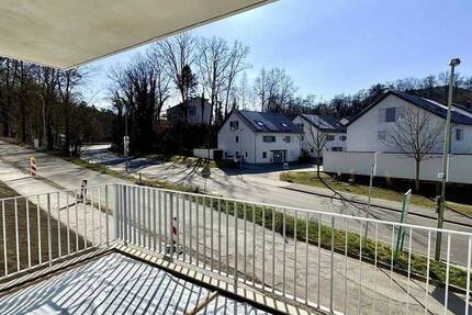 Wohnung Kaiserslautern Innenstadt - 3 Zimmer, 95 m&sup2;, 1.300&euro; | Angebot:26584885
