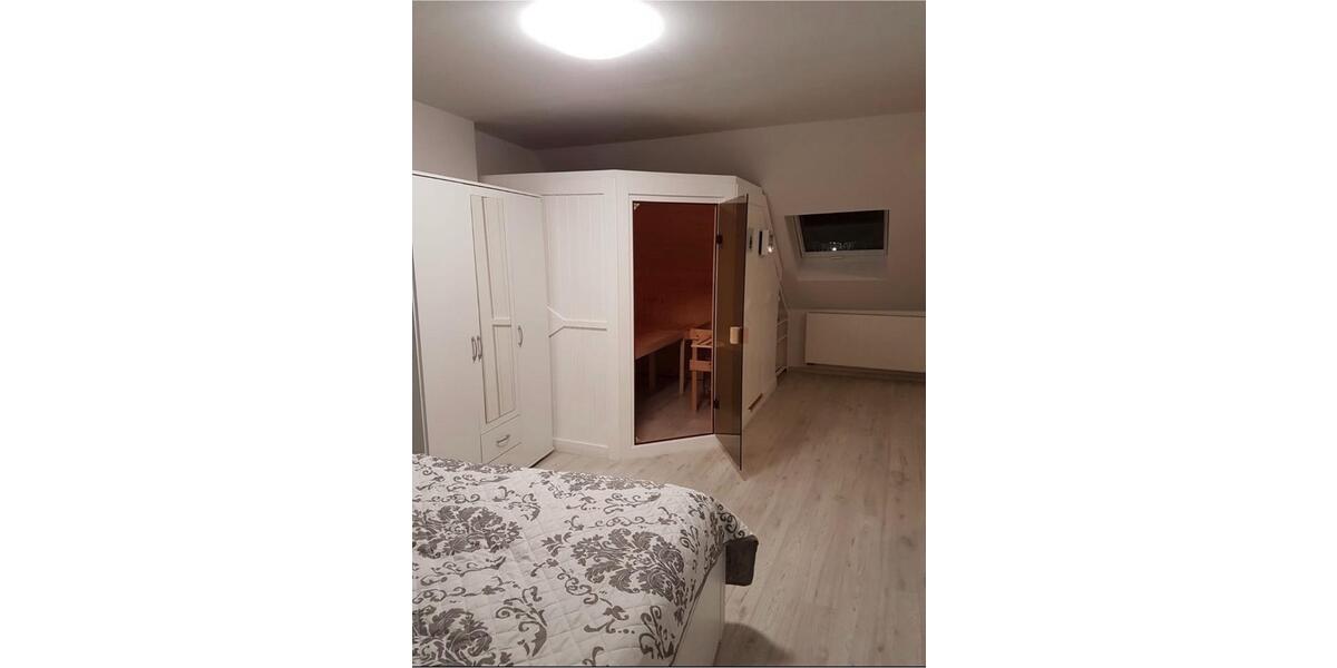 Dachgeschoßwohnung Kassel Philippinenhof-Warteberg - 1 Zimmer, 80 m&sup2;, 1.400&euro; | Angebot:25655264