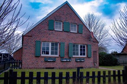 Haus Krummhörn - 7 Zimmer, 270 m&sup2;, 2.700&euro; | Angebot:25232684