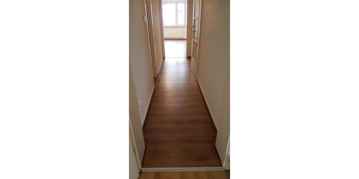 Helle 3 Zimmer Wohnung mit schönem Ausblick im Zentrum 3 zimmer