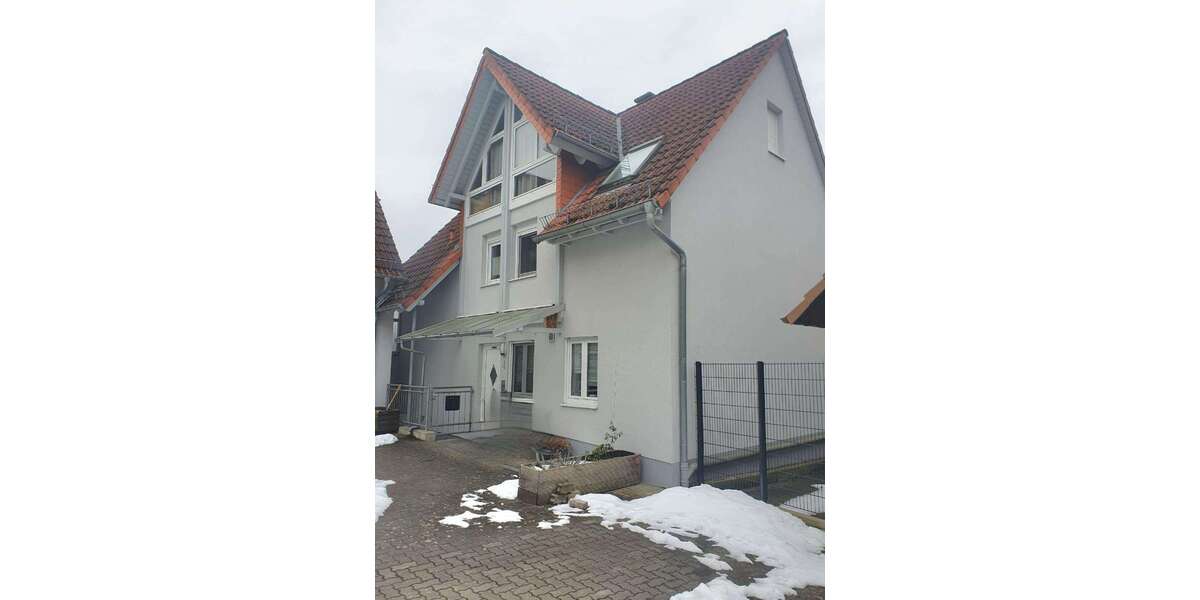 Einfamilienhaus Oberbessenbach Oberbessenbach - 5 Zimmer, 140 m&sup2;, 1.330&euro; | Angebot:24497389