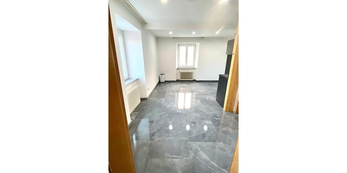 Etagenwohnung Waldshut-Tiengen Tiengen - 1 Zimmer, 34 m&sup2;, 510&euro; | Angebot:25948398