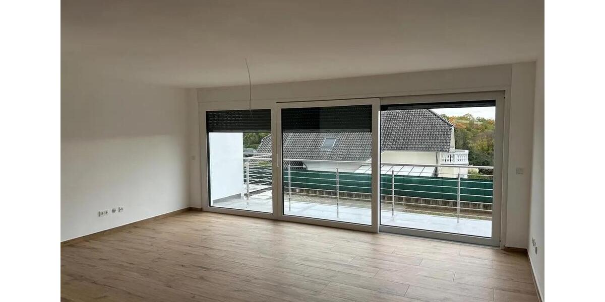 Maisonettenwohnung Neunkirchen Heinitz - 4 Zimmer, 117 m&sup2;, 1.400&euro; | Angebot:26588201
