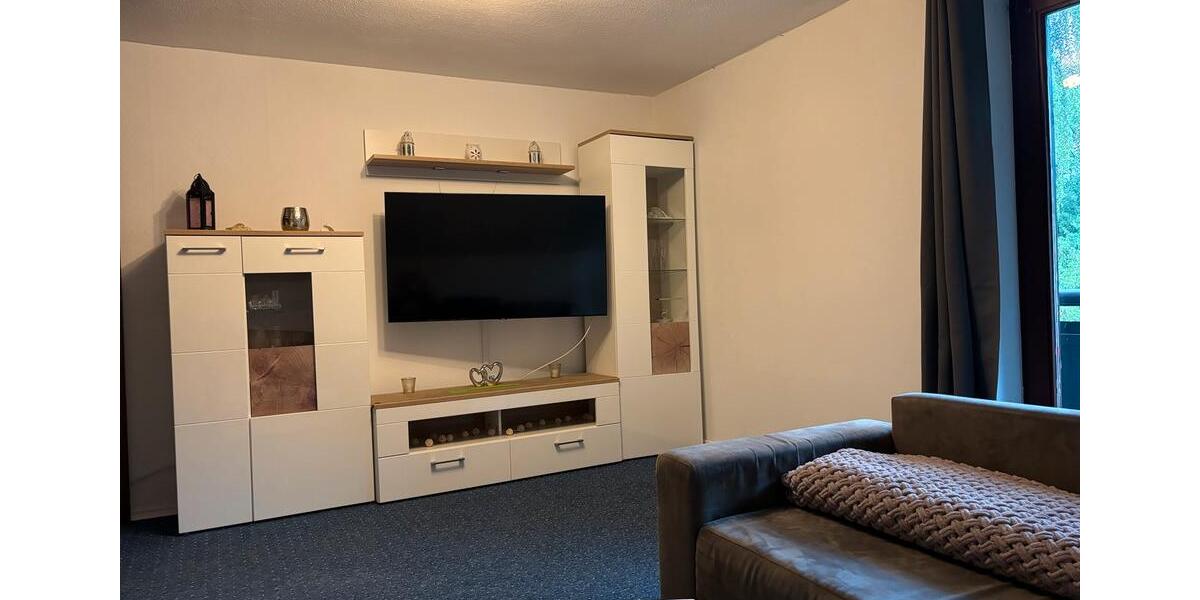 Helle 3,5-Zimmer-Wohnung mit zwei Balkonen – ab sofort frei 3.5 zimmer