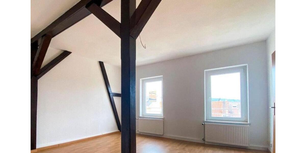 Dachgeschoßwohnung Gera Debschwitz - 2 Zimmer, 44 m&sup2;, 285&euro; | Angebot:26442704