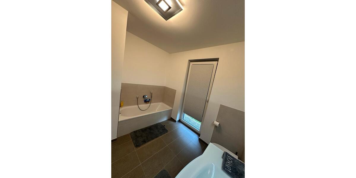 Erdgeschoßwohnung Gütersloh - 3 Zimmer, 85 m&sup2;, 935&euro; | Angebot:26424622