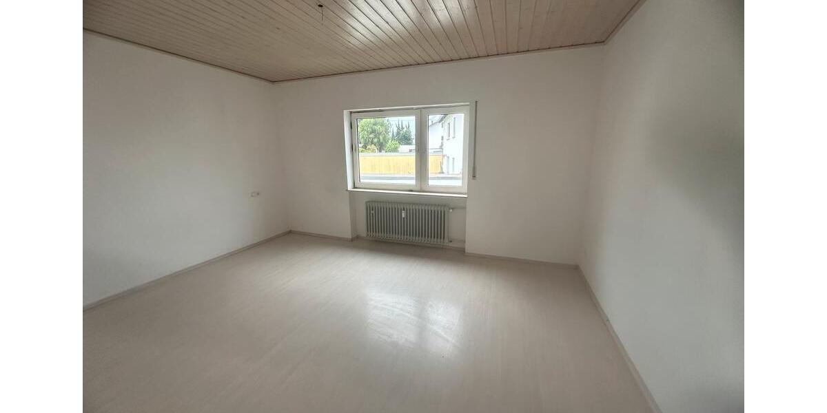 Etagenwohnung Ransbach-Baumbach Baumbach - 4 Zimmer, 119 m&sup2;, 1.100&euro; | Angebot:26250603