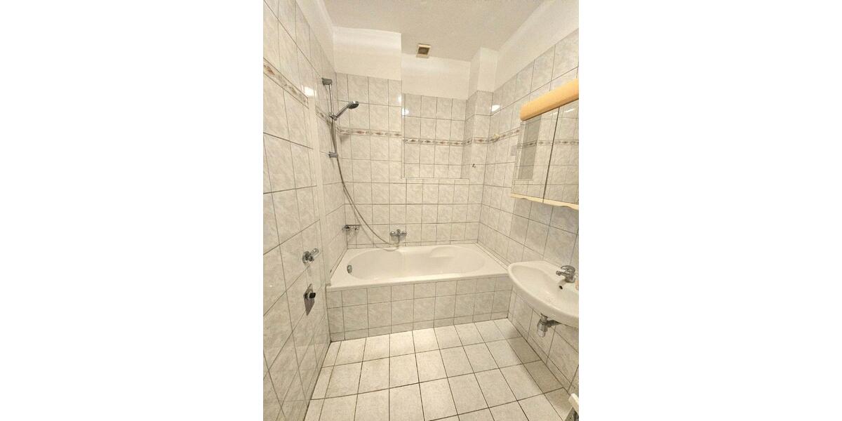 Etagenwohnung Mannheim Gartenstadt - 3 Zimmer, 82 m&sup2;, 850&euro; | Angebot:26460069