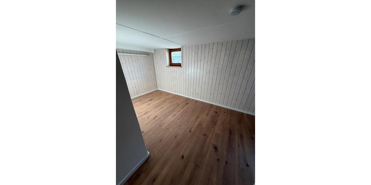 Etagenwohnung Hechingen - 3 Zimmer, 75 m&sup2;, 850&euro; | Angebot:25351948