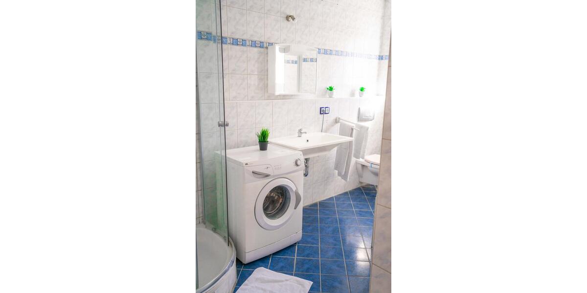 Wohnen auf Zeit Pentling - 2 Zimmer, 70 m&sup2;, 72&euro; | Angebot:10678325